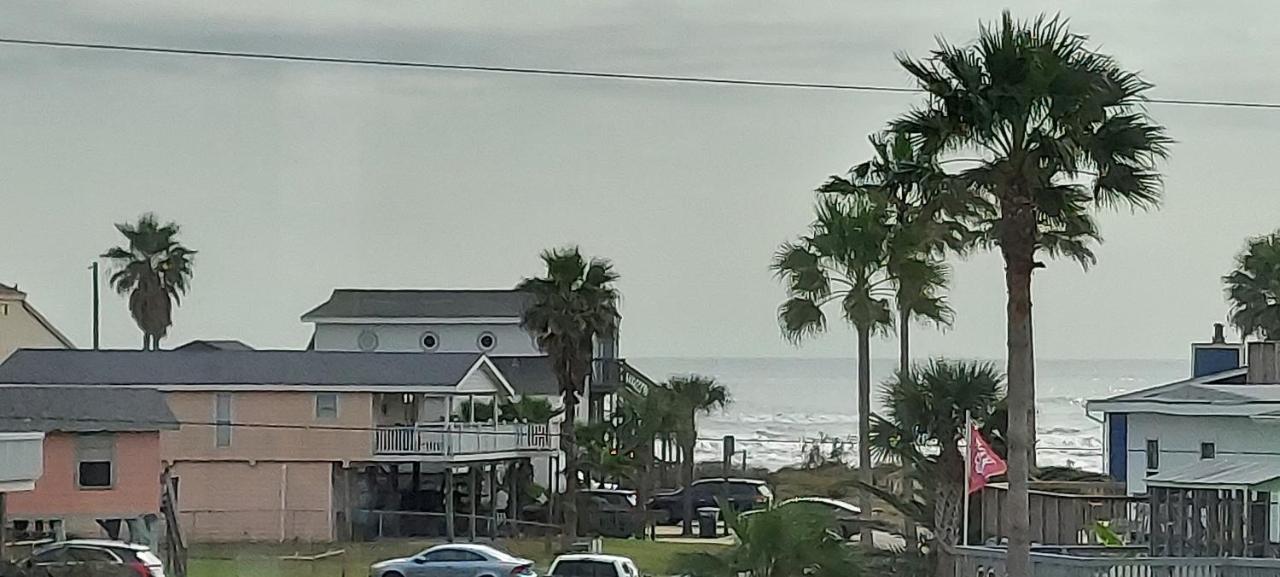 Private Beach -- Away From The Crowds - Ocean Views -Short Drive To Moody Gardens, Schlitter Bahn, Pleasure Pier Galveston Luaran gambar