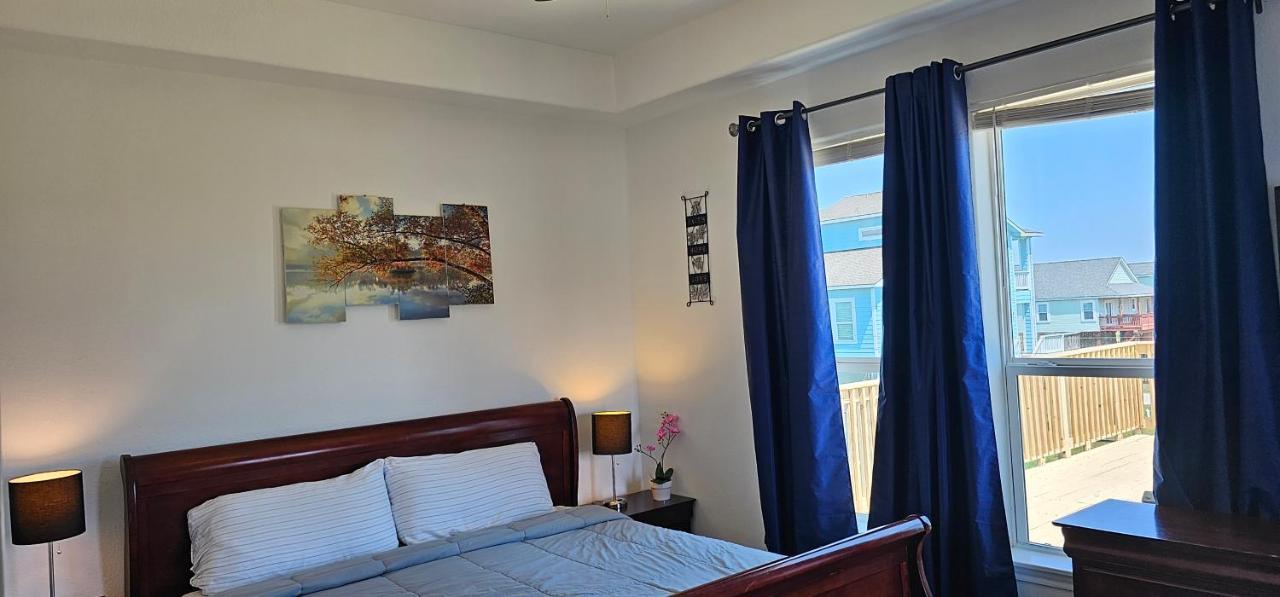 Private Beach -- Away From The Crowds - Ocean Views -Short Drive To Moody Gardens, Schlitter Bahn, Pleasure Pier Galveston Luaran gambar